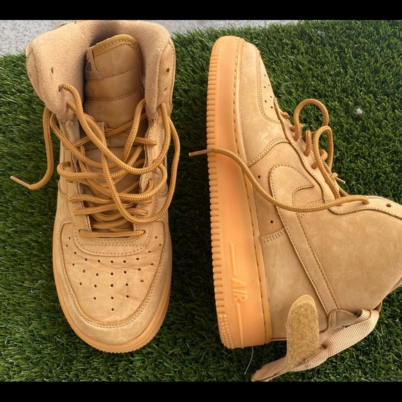 Nike AF1 Flax - Picture 9 of 12